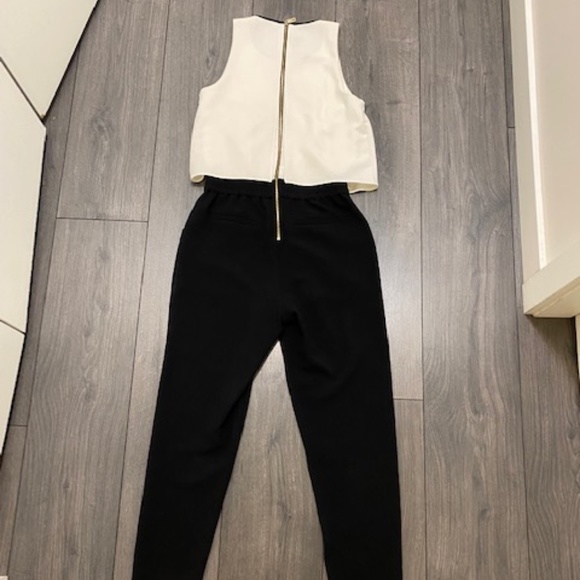 TED BAKER LONDON Heidey White Black Draped Textured Sleeveless Jumpsuit Size 0 - Picture 7 of 12